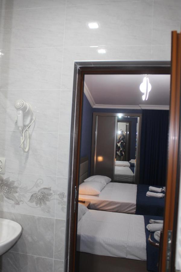 Hotel Tarasa Kutaisi Ngoại thất bức ảnh